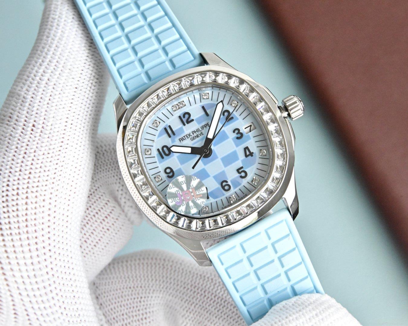パテックフィリップ アクアノート スーパーコピー 時計 35.6mm 最高級レプリカ 日本発送 1125816503