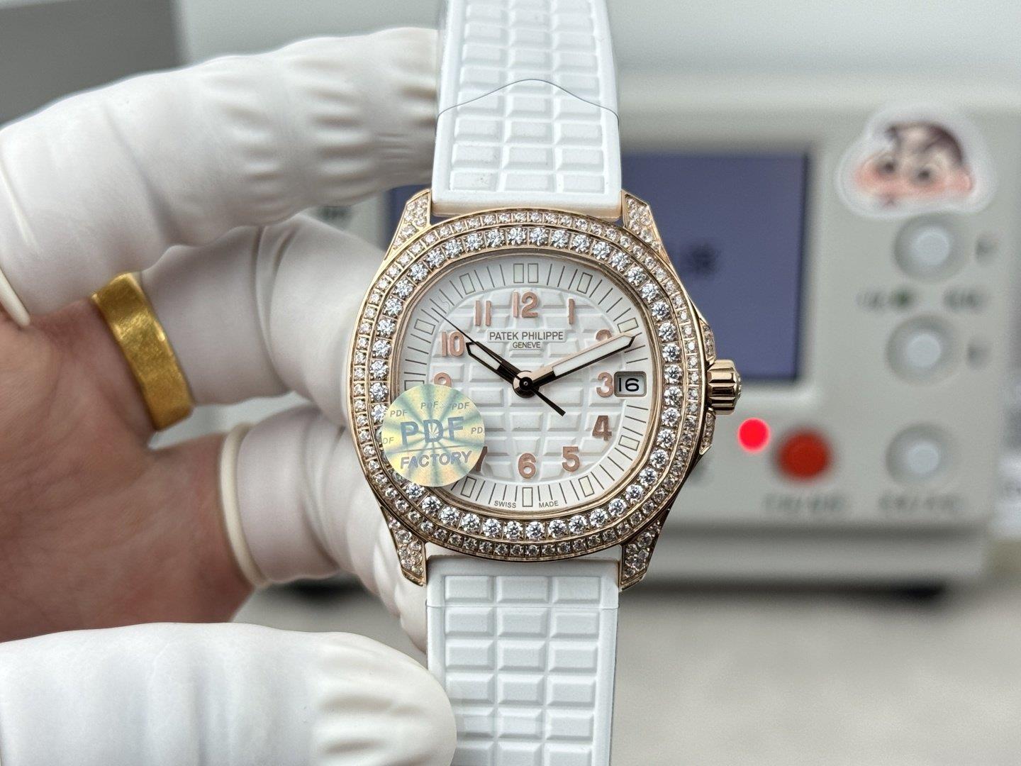 Patek Philippe AQUANAUT 5068 最高級レプリカ時計 代引き決済可能 1135997822