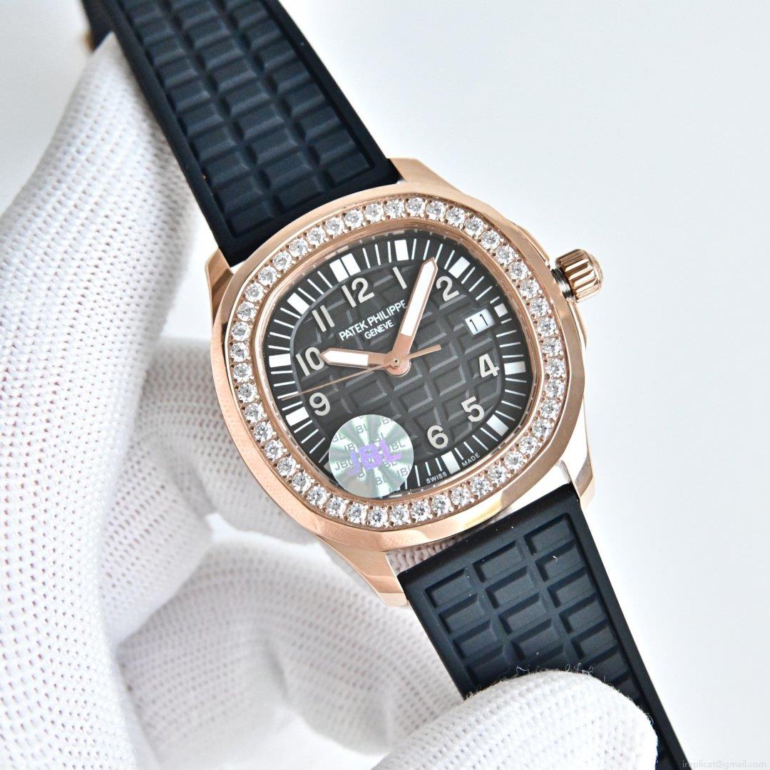 パテック フィリップ アクアノート レプリカ 高級時計 偽物 最高級 レプリカ 時計 1131682454