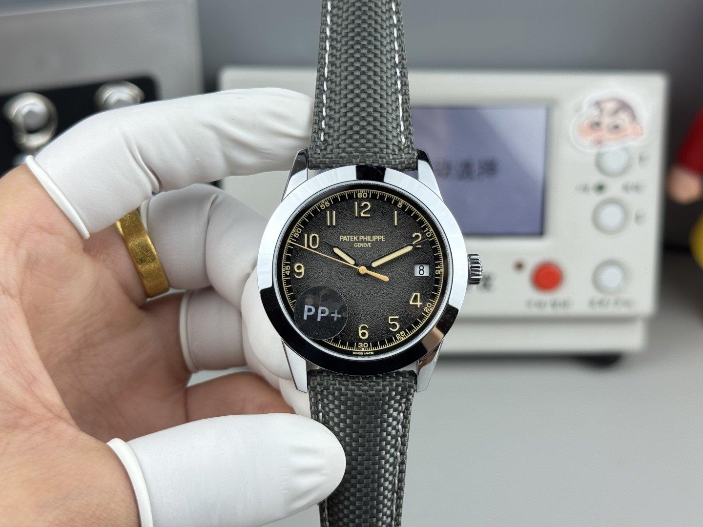 最高級レプリカ時計 百達翡麗 Calatrava 5226 シリーズ スーパーコピー 1131069742