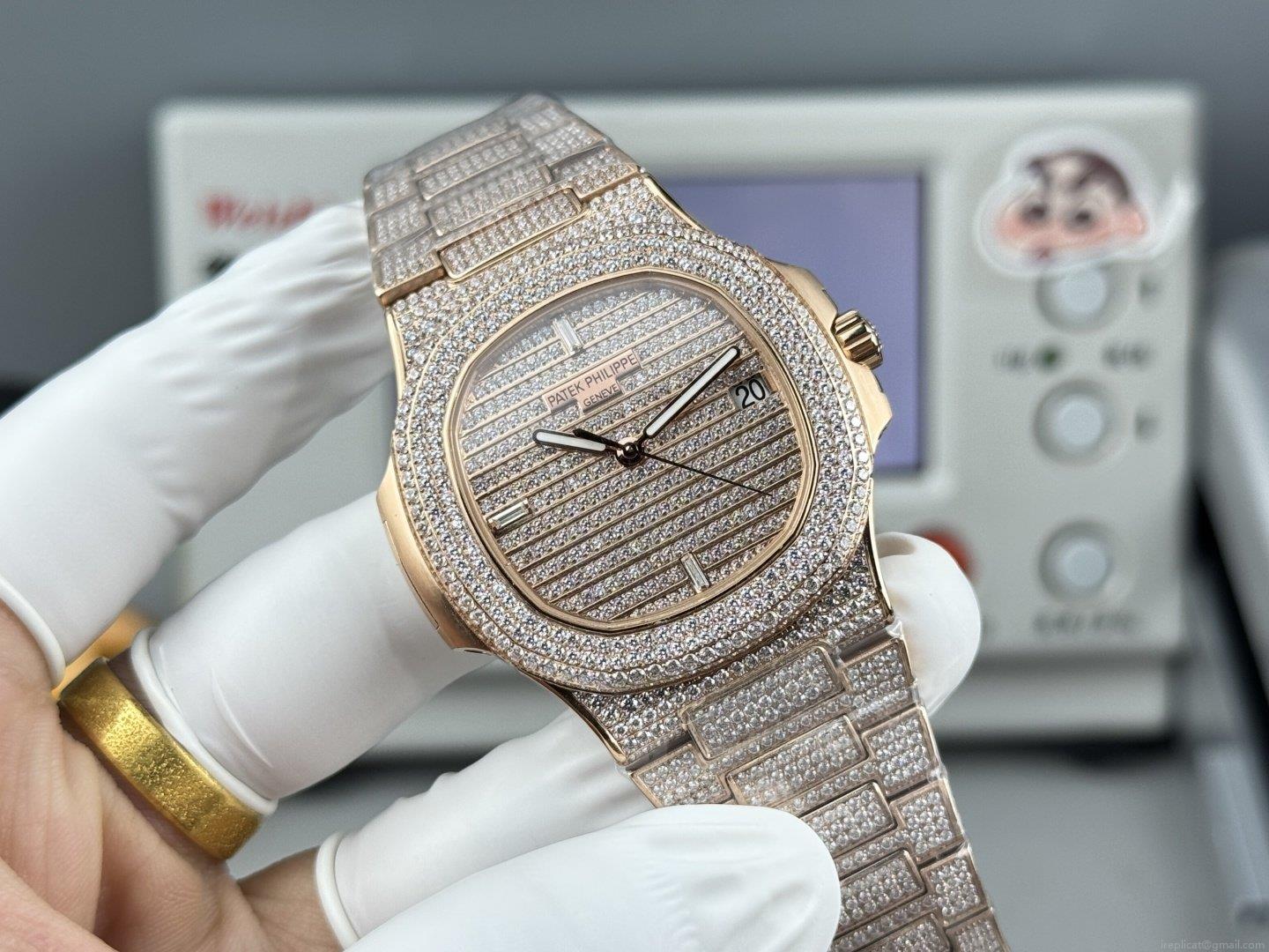 パテックフィリップ オーダーメイド スーパーコピー 時計 ナウティラス 5719 フルダイヤモデル 1127145975