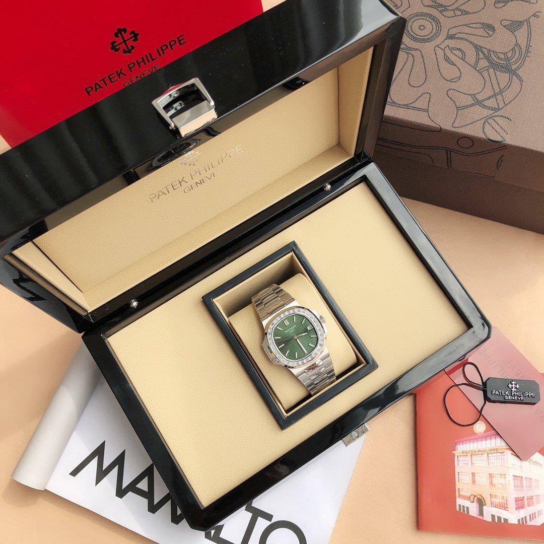 PATEK PHILIPPE Nautilus 5711 最高級レプリカ時計 日本国内代引き購入可能 1124551295