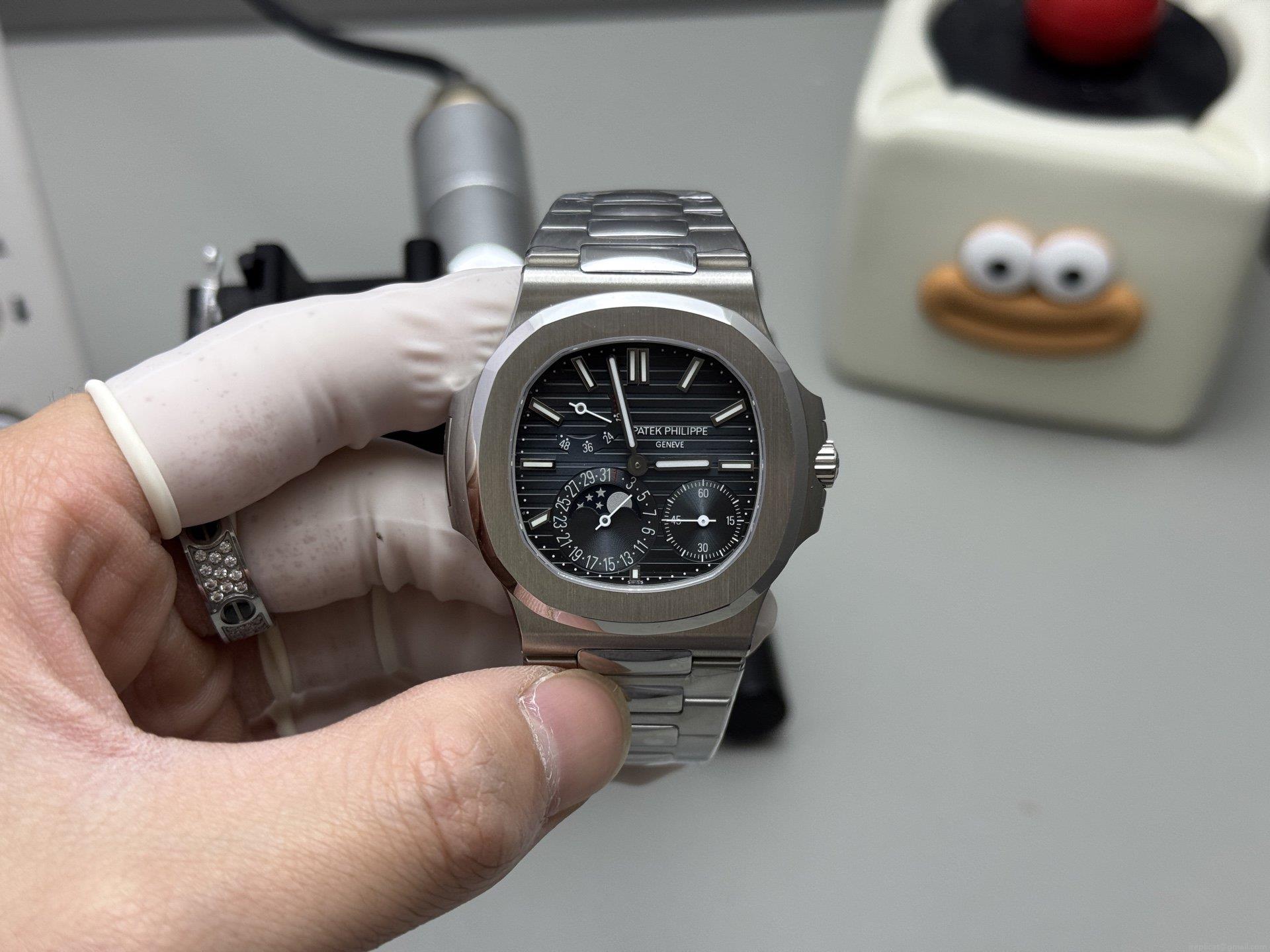 PATEK PHILIPPE 5712A 最高級レプリカ時計 代引き決済可能なスーパーコピー 1030127997