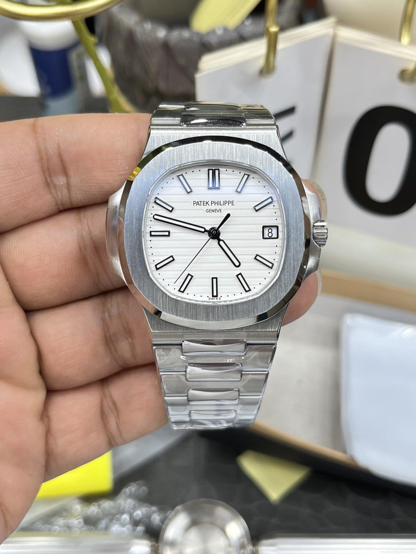 Patek Philippe Nautilus 5711 White Dial Super Clone 時計 – 最高級レプリカ 1000779881