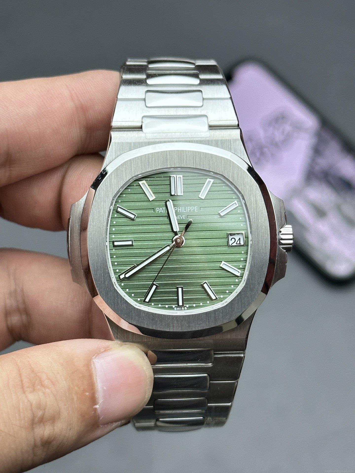 パテックフィリップ ナウティラス 5711 グリーンダイアル 最高級 レプリカ 時計 代引き購入可能 1038810281