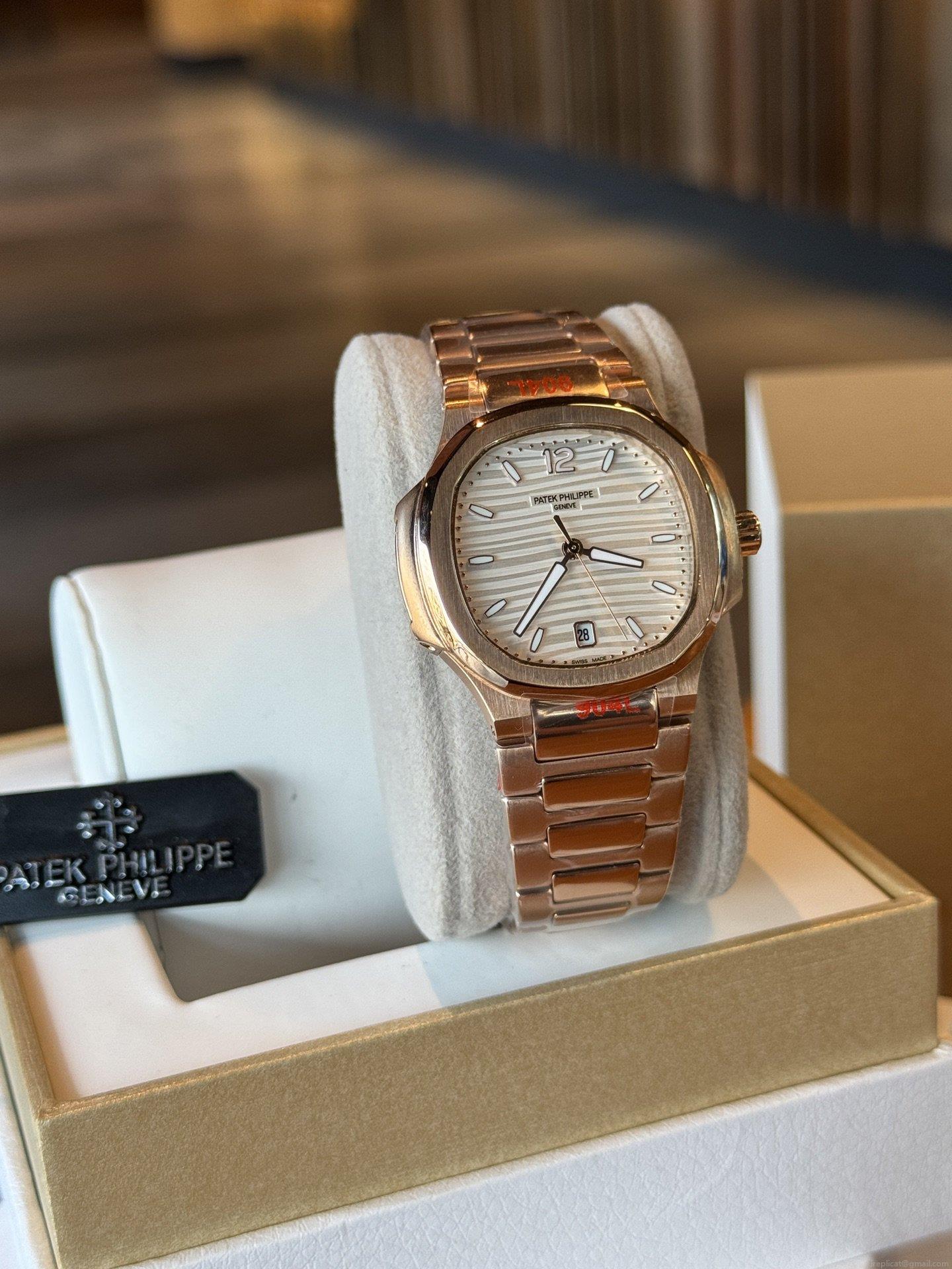 パテックフィリップ レディース ナウティラス 7118 スーパーコピー 高級時計 レプリカ 1122183769