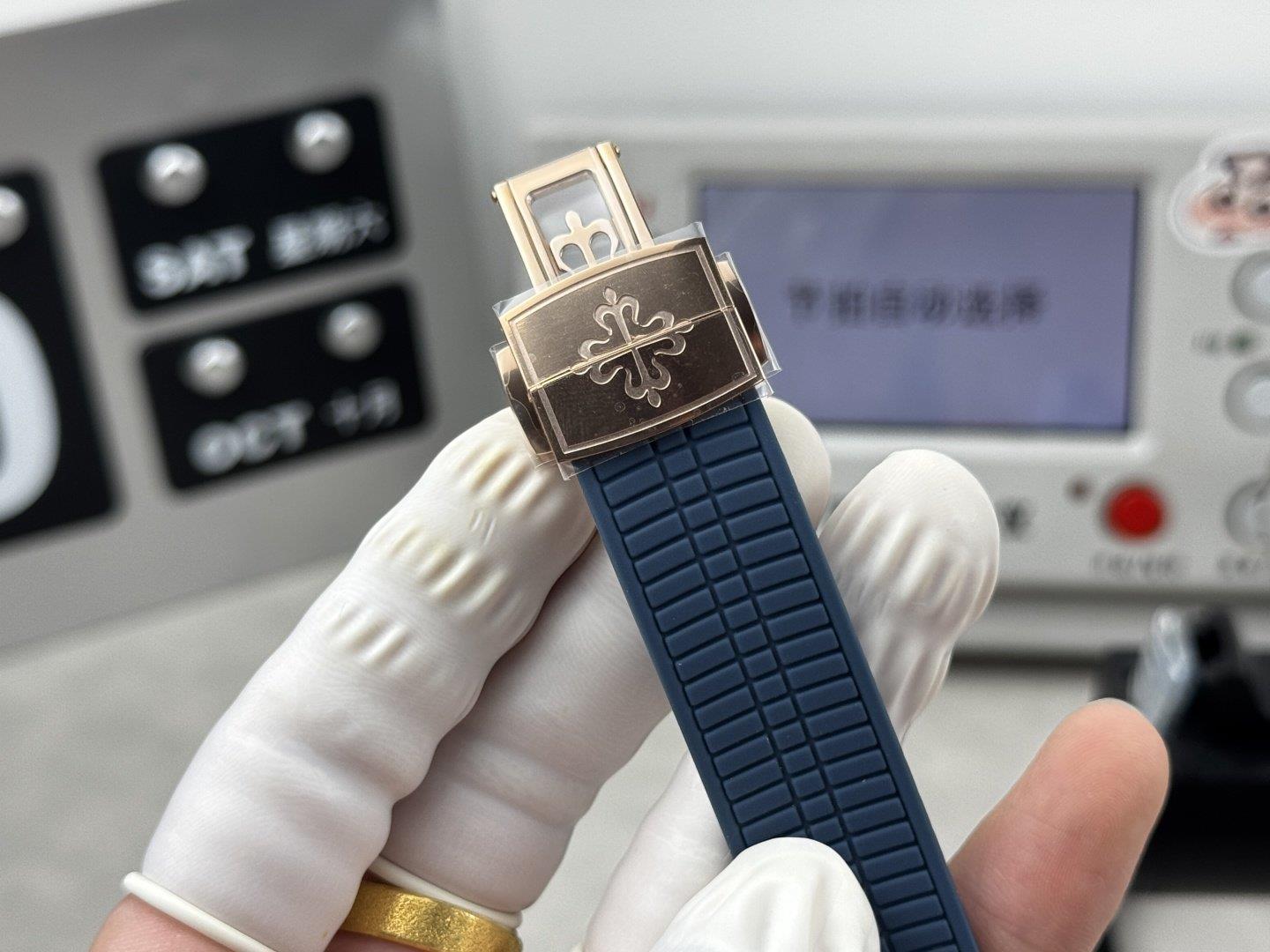 パテックフィリップ 5261R スマイル サンダーキング 最高級レプリカ時計 代引き購入可能 1135445342