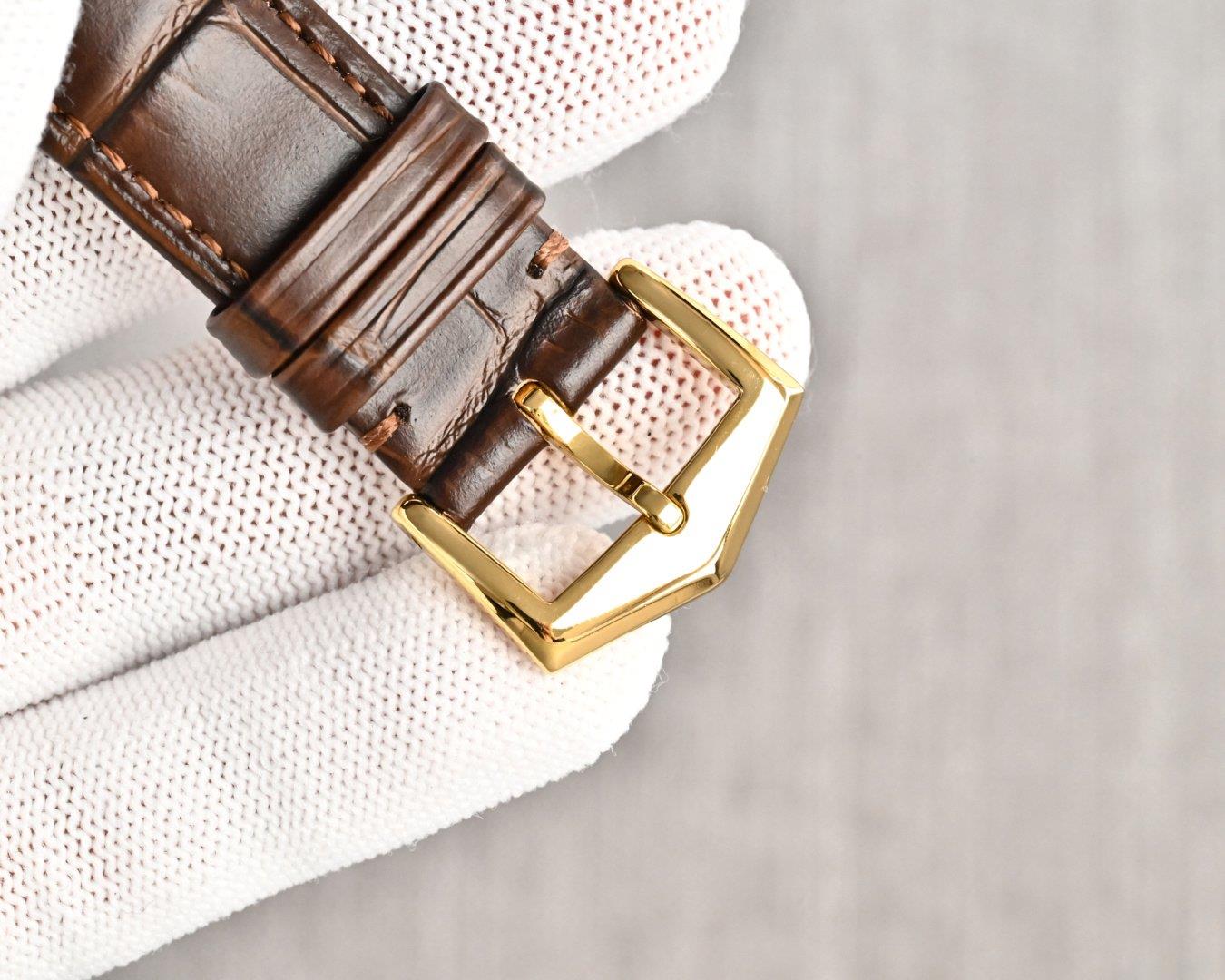 パテックフィリップ スーパーコピー 時計 最高級 レプリカ 9015 機芯 鍋蓋ガラス 40mm 1136503878