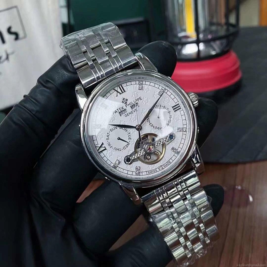 パテックフィリップ スーパーコピー 時計 最高級 レプリカ 代引き購入可能 ビジネス&カジュアル対応 1037998896