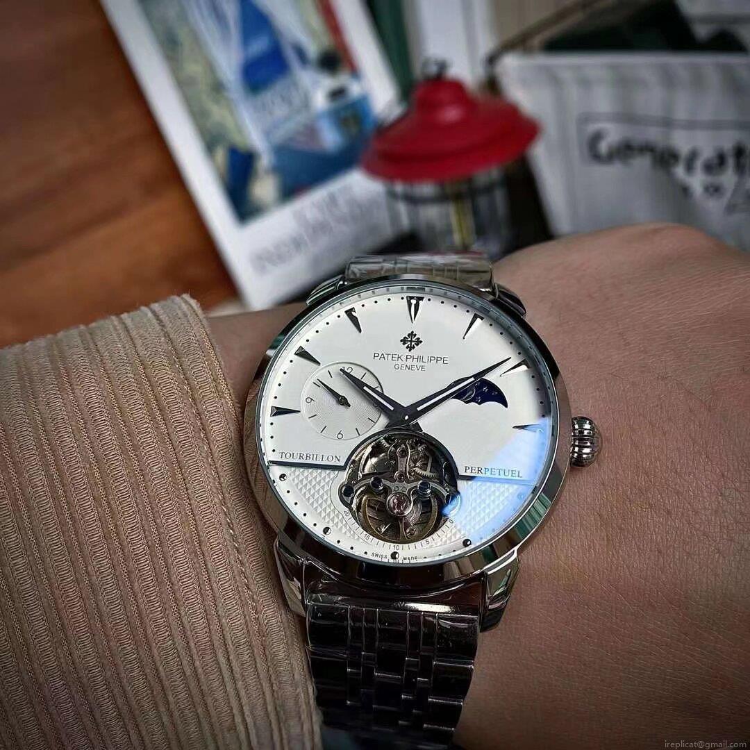 最高級 レプリカ 時計 百達翡麗 新作マルチファンクション フライホイール ビジネスカジュアル 豪華な雰囲気 1038687470