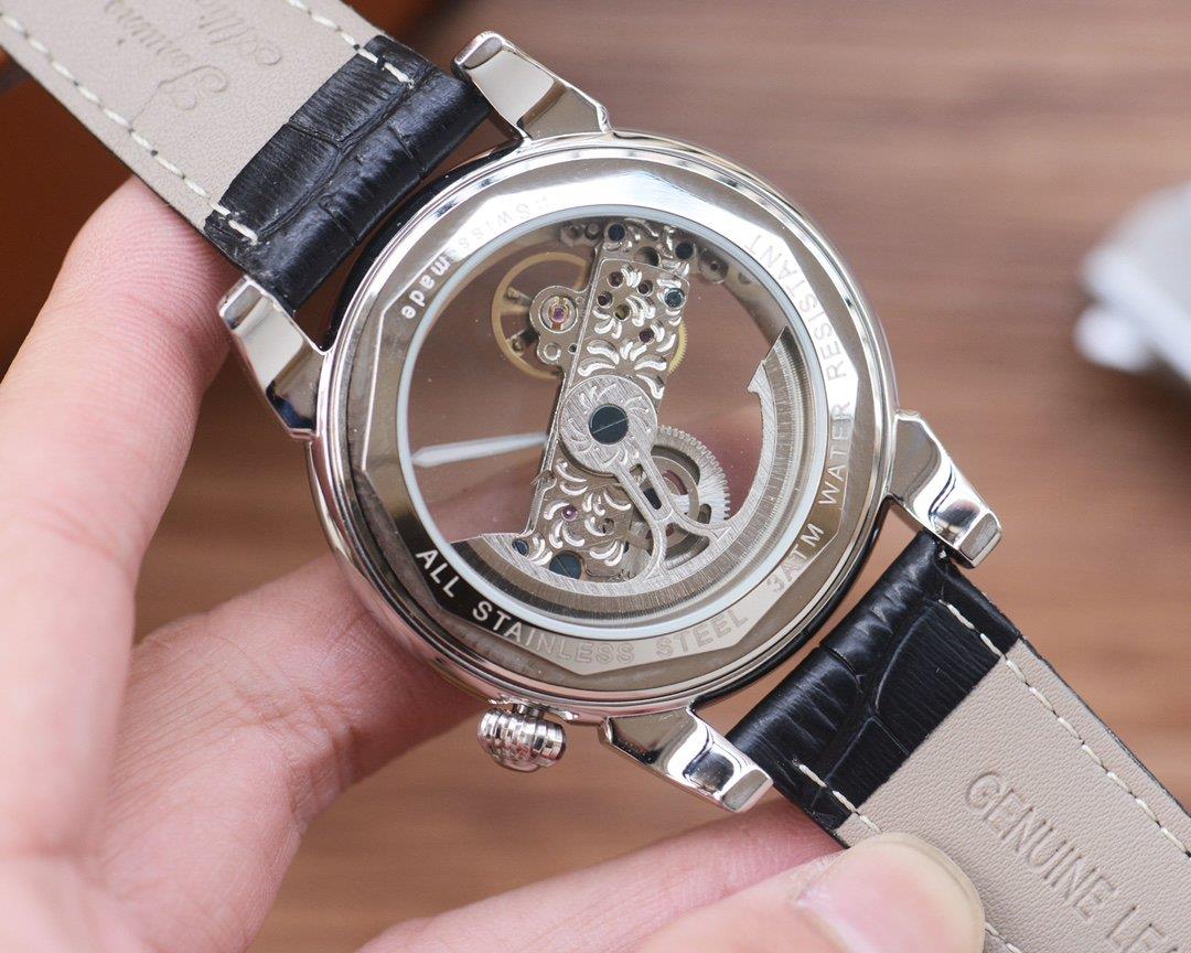 最高級レプリカ 時計 パテック フィリップ カラトラバ スーパーコピー 時計 2025 1018713600