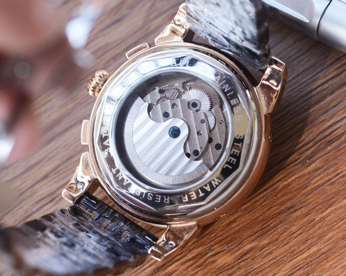 パテックフィリップ スーパーコピー 時計 最高級 レプリカ 時計 代引き 購入可能 1018713602