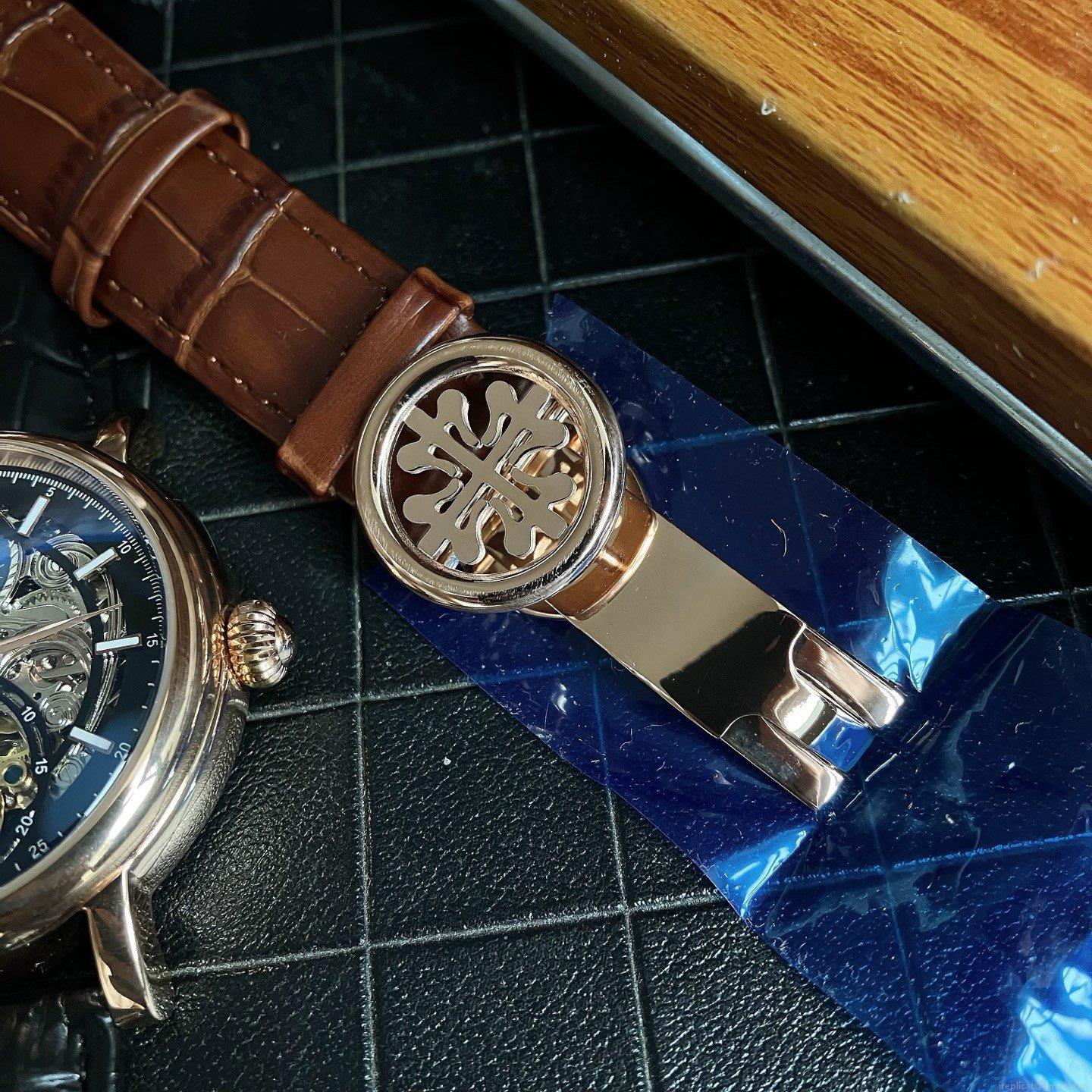 パテックフィリップ スーパーコピー 時計 2025 最新作 代引き購入可能な高級レプリカ腕時計 1104197743